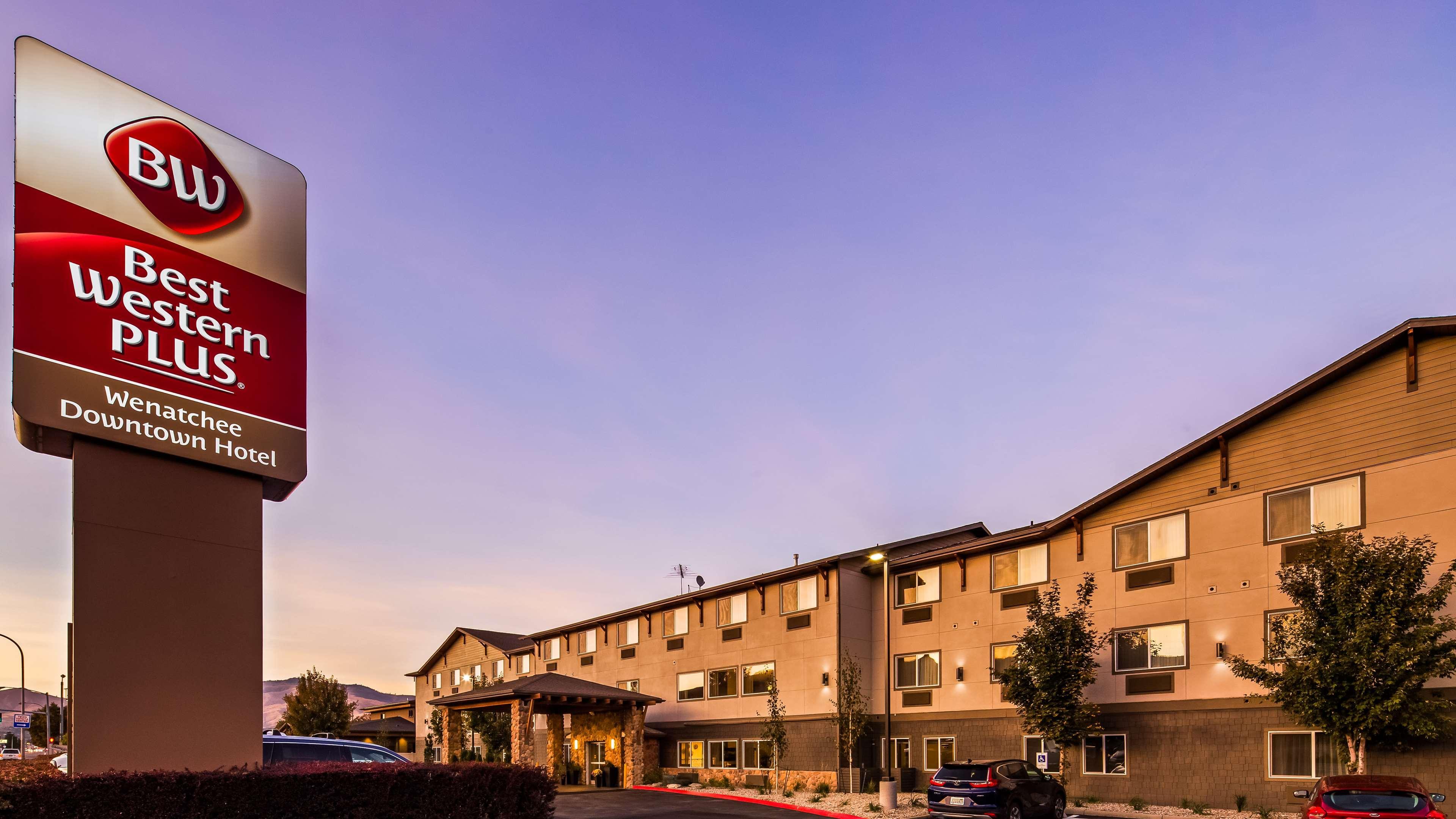 Best Western Plus Wenatchee Downtown Hotel Buitenkant foto
