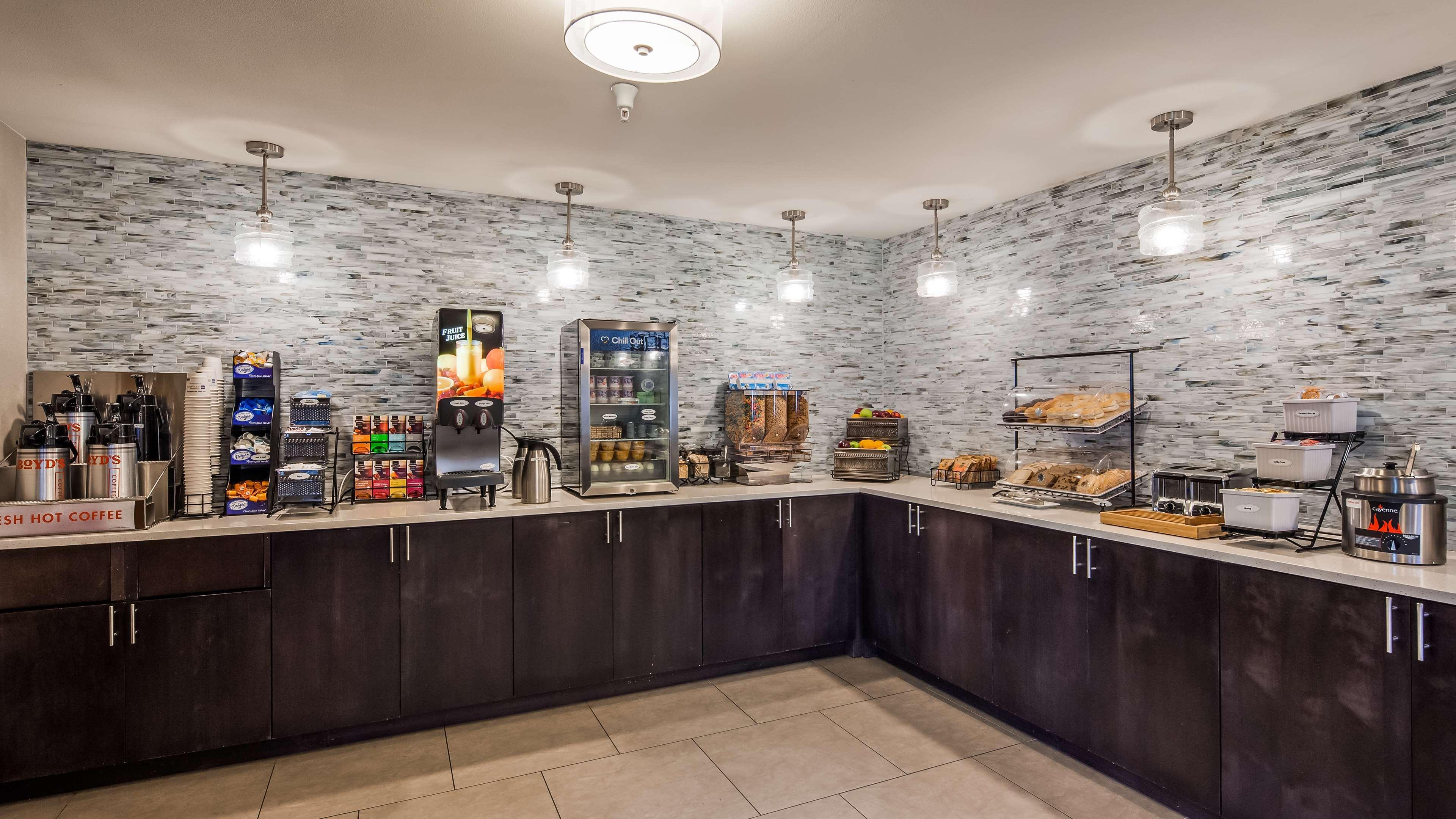 Best Western Plus Wenatchee Downtown Hotel Buitenkant foto