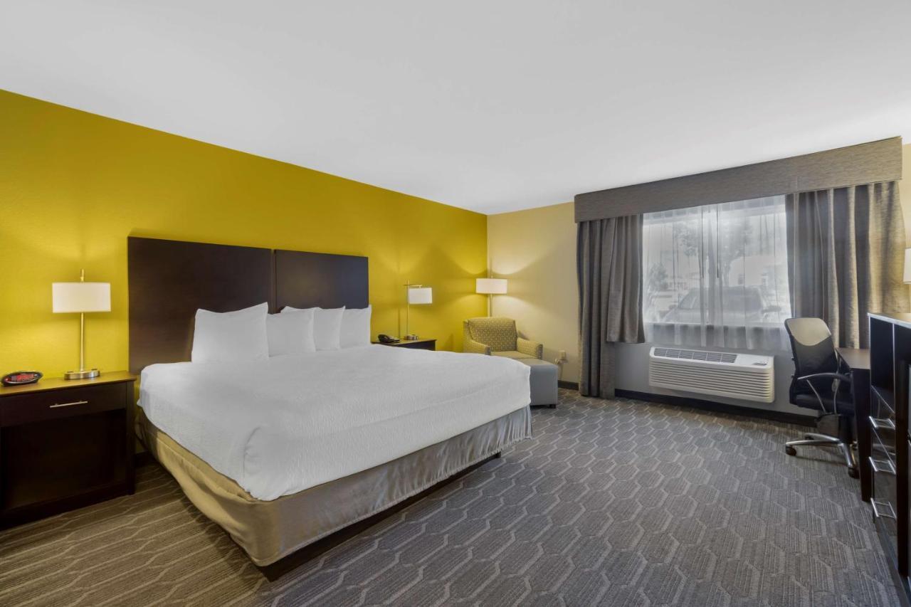 Best Western Plus Wenatchee Downtown Hotel Buitenkant foto