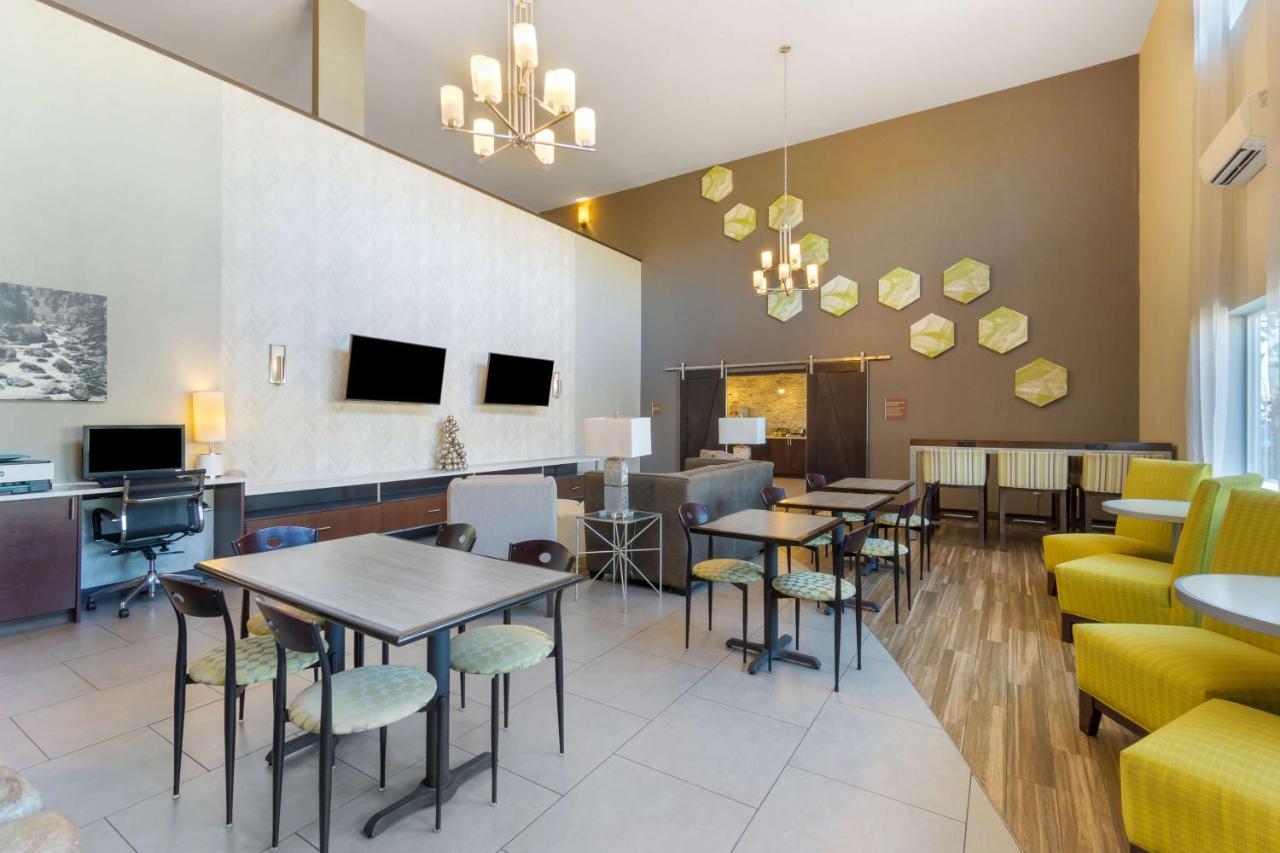 Best Western Plus Wenatchee Downtown Hotel Buitenkant foto
